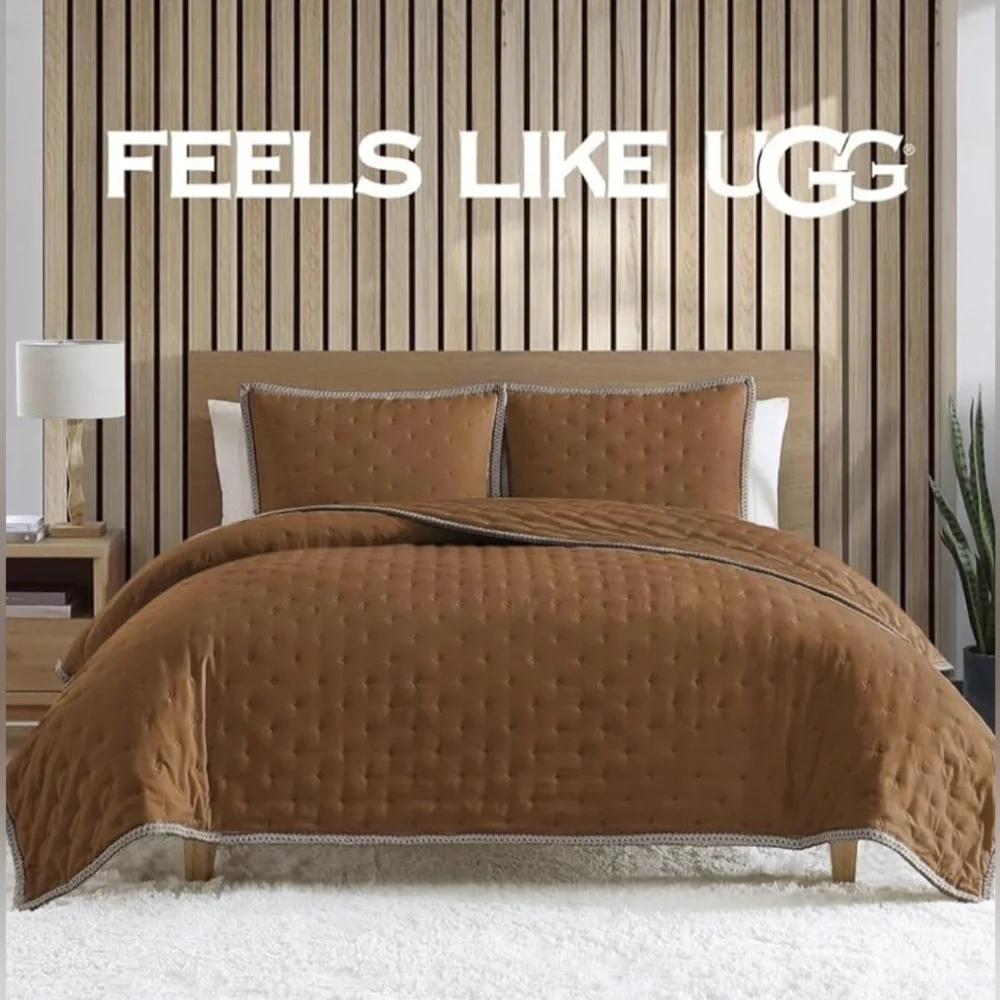 UGG Devon UGGBraid Quilt Set New